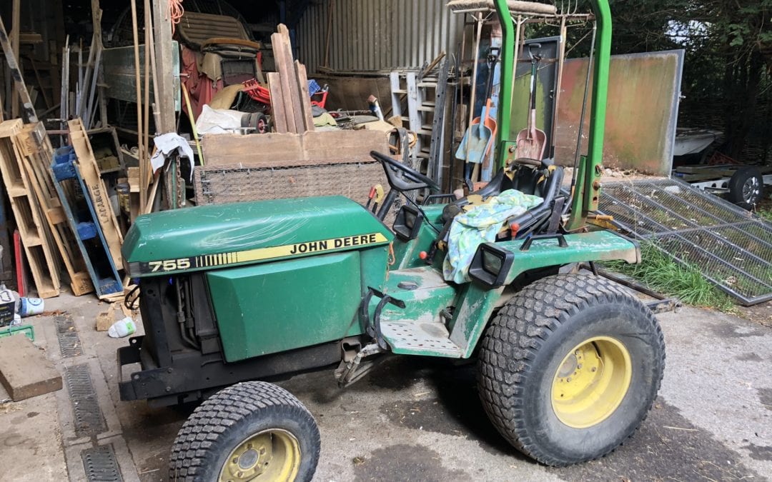 Auction Announcement: Unreserved Dispersal Sale at Avington Park of Machinery & Vehicles