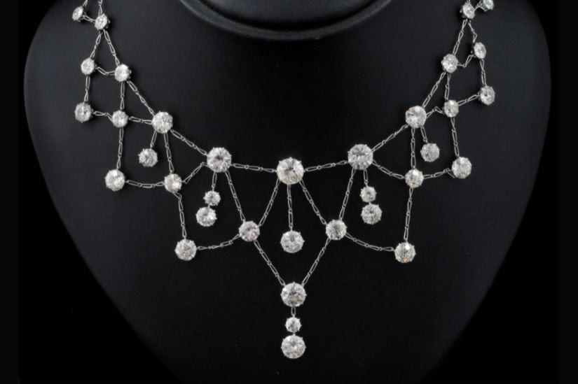 Necklace Wellers Auctions