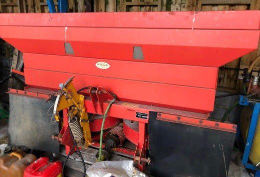 KRM Elite Fertiliser Spreader