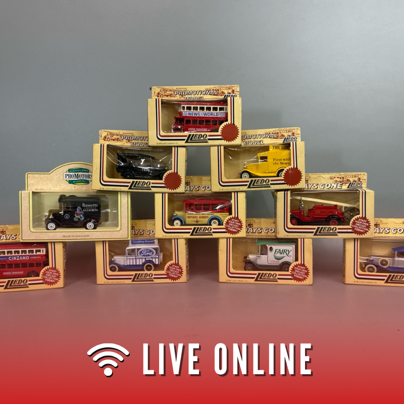 Vintage Toys, Jewellery & Antiques 7 Live Auction Icons 8
